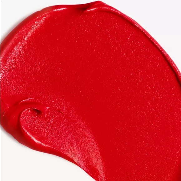 🌹Burberry Military Red Liquid Velvet Lipstick🌹 - Picture 3 of 7